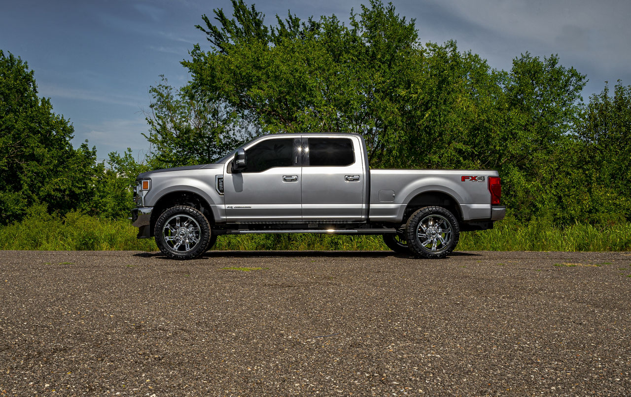 2021 Ford F250 - Fuel LOCKDOWN - Chrome | Fuel Off-Road Wheels